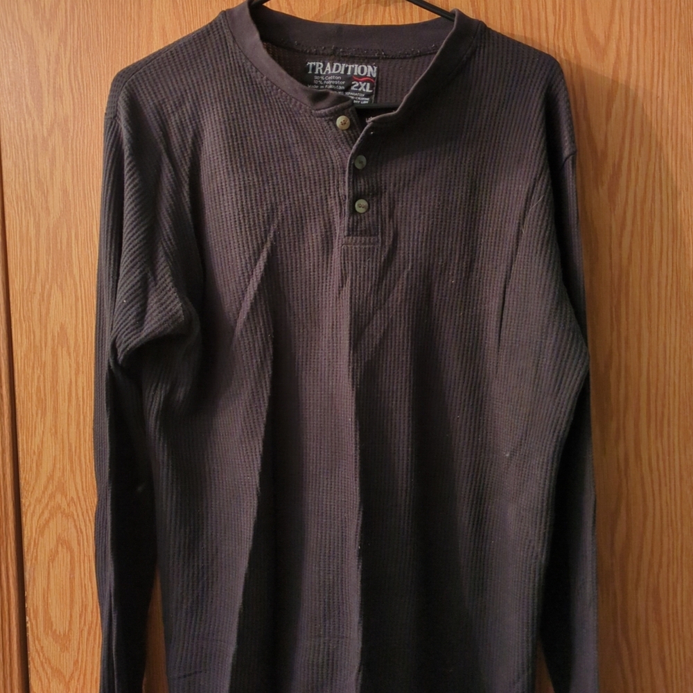 tradition long sleeve Henley size 2X